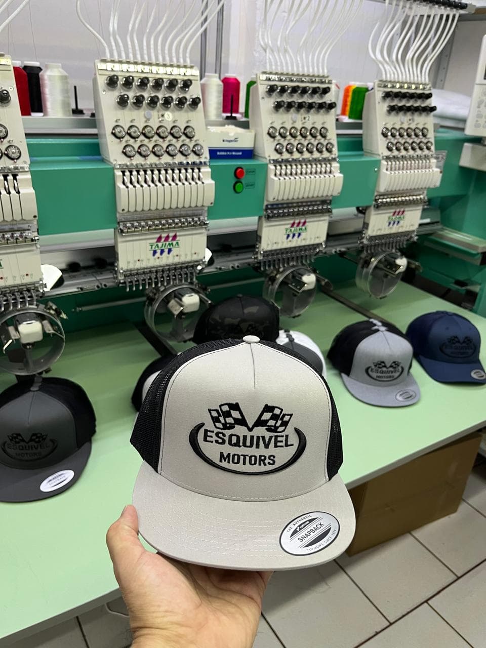 Producción de gorras